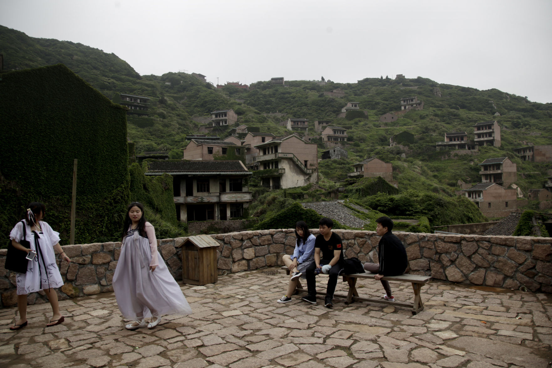 China Travel Ghost Village